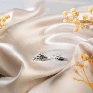 Blossom Nose Pin NP-04D8, Women Nose Pins