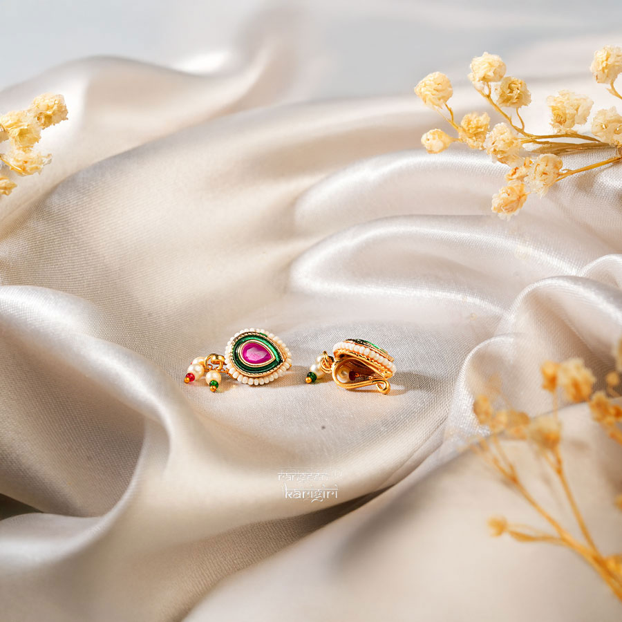 Teardrop Nose Pin NP-03, Women Nose Pins