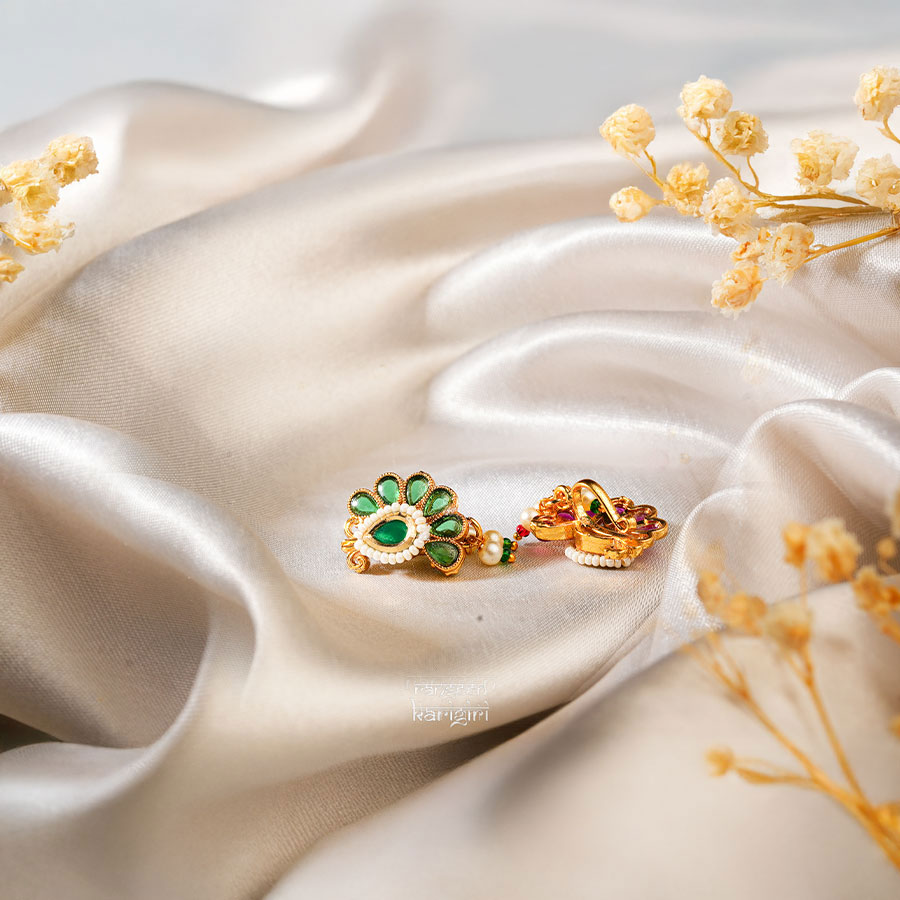 Traditional Nose Pin NP-02G Traditional Nose Pin NP-02G, Women Nose Pins